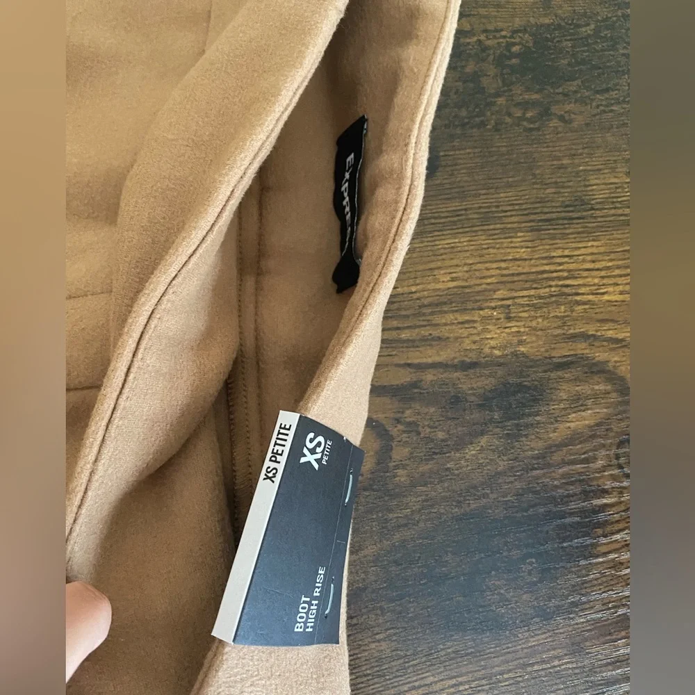 Express Pants - Picture 4 of 5